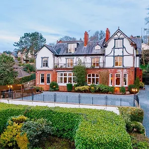 *** Hotel Oyo Rayanne House Guest United Kingdom